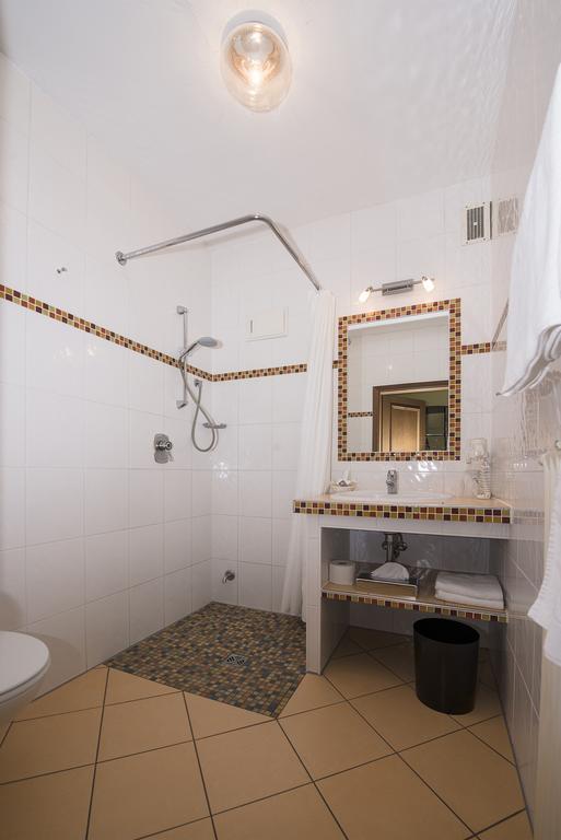 Land-Gut-Hotel Rohdenburg Lilienthal  Ruang foto